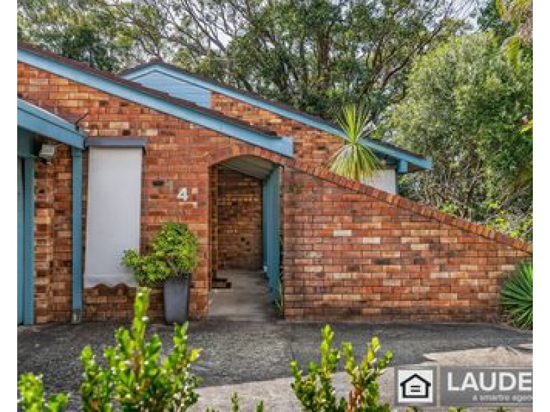 14 Oceanic Place, Old Bar NSW 2430