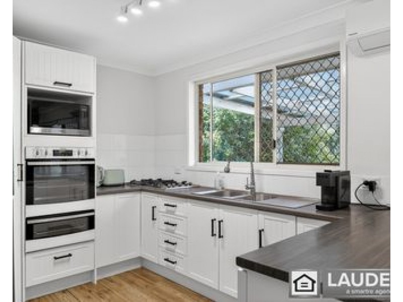 106 Waterman Street, Old Bar NSW 2430