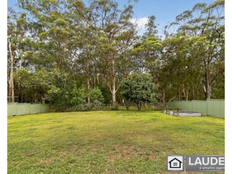 106 Waterman Street, Old Bar NSW 2430