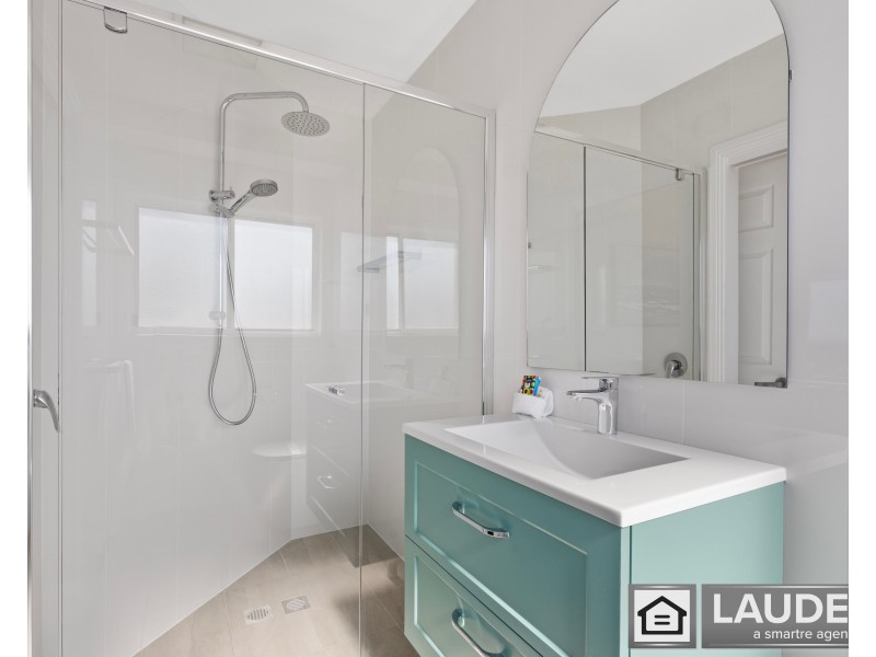 1/32 Lewis Street, Old Bar NSW 2430