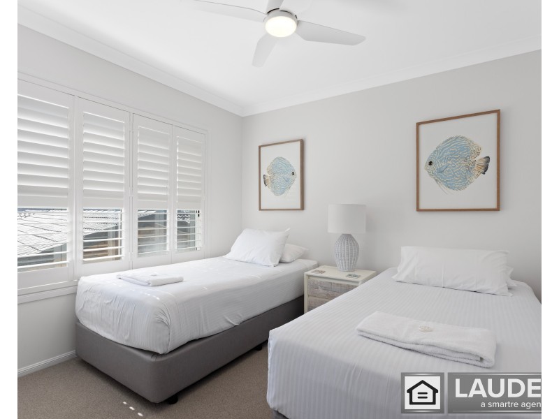 1/32 Lewis Street, Old Bar NSW 2430