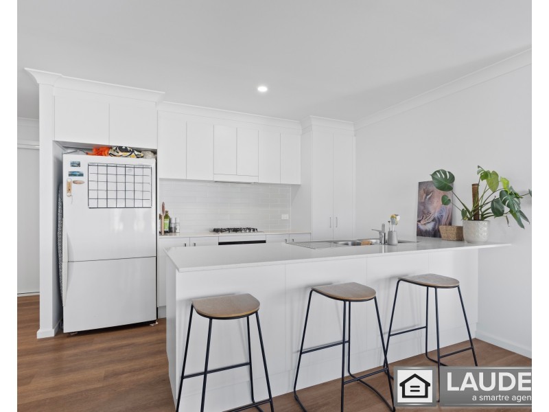 2 Auvergne Way, Old Bar NSW 2430