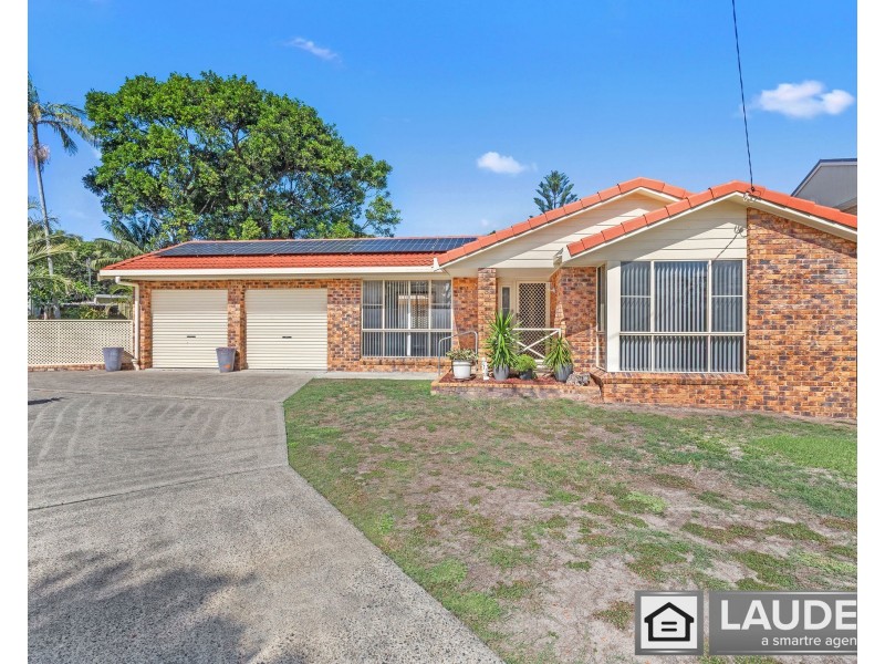 11 Banksia Close, Manning Point NSW 2430