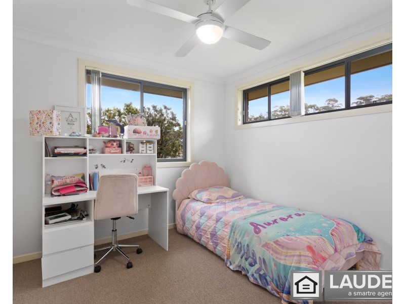 17 Flagtail Avenue, Old Bar NSW 2430