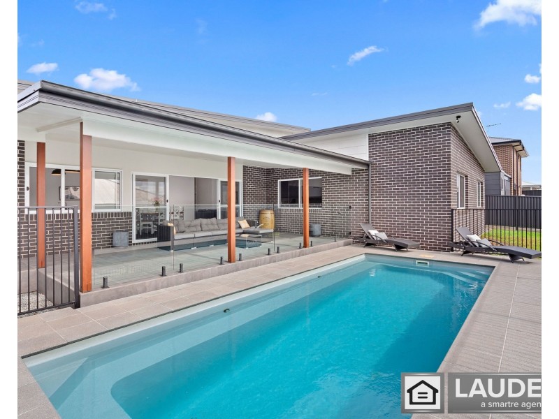 9 Viewmont Way, Old Bar NSW 2430