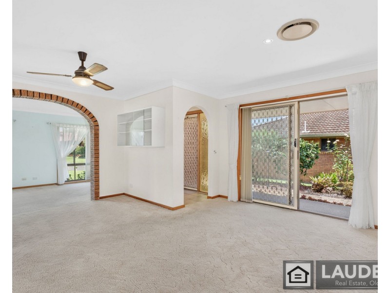 36 Joel Drive, Old Bar NSW 2430