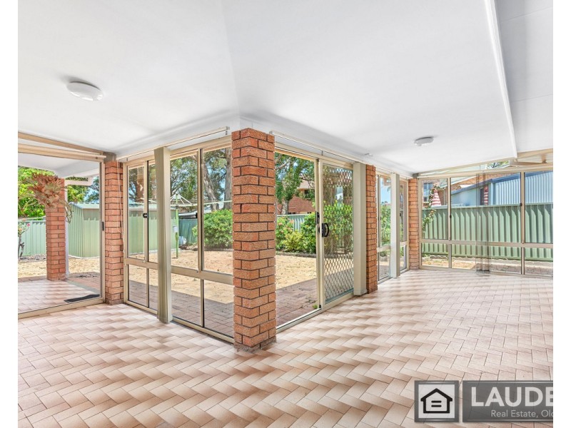 36 Joel Drive, Old Bar NSW 2430