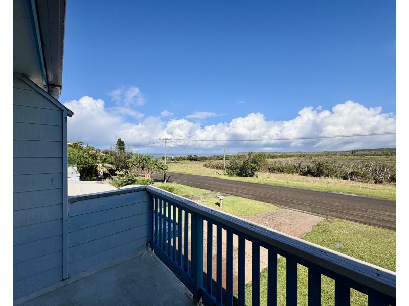 377 Saltwater Road,, Wallabi Point NSW 2430