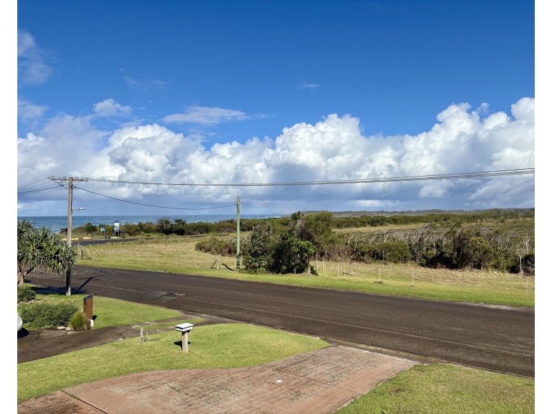 377 Saltwater Road,, Wallabi Point NSW 2430