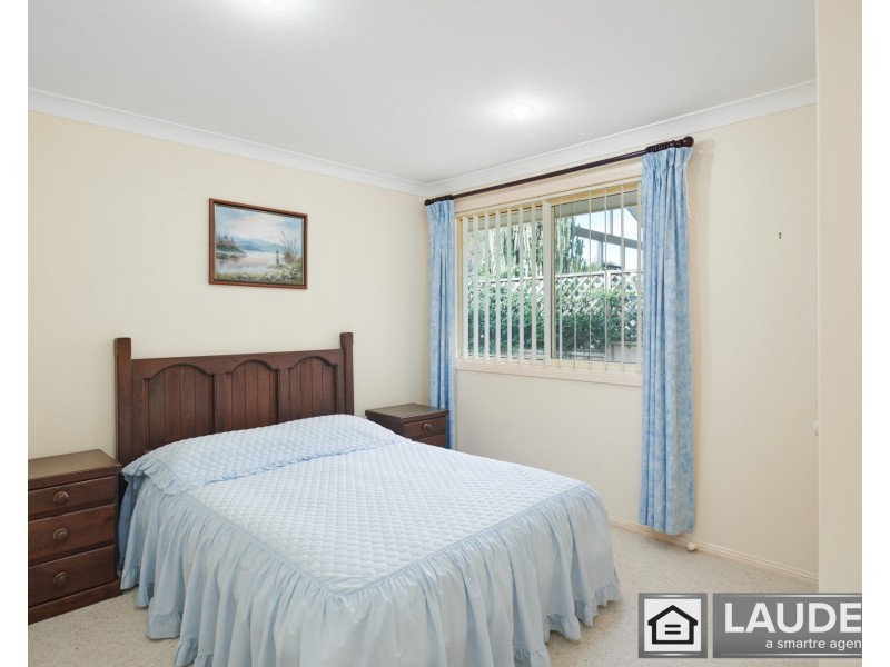 42 Medowie Road, Old Bar NSW 2430