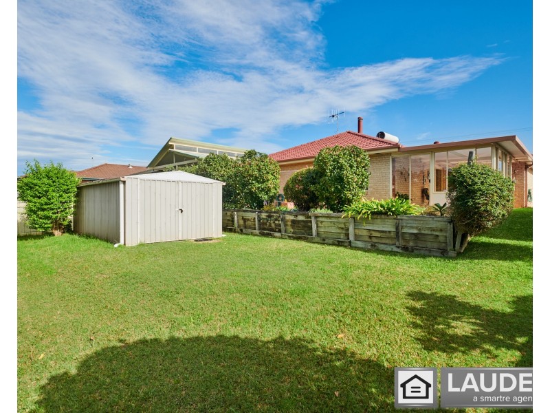 42 Medowie Road, Old Bar NSW 2430
