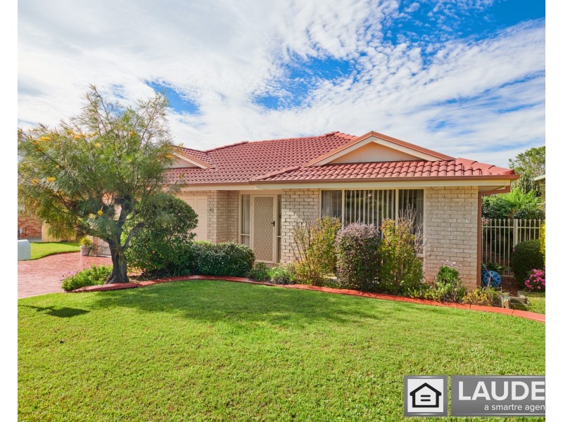 42 Medowie Road, Old Bar NSW 2430