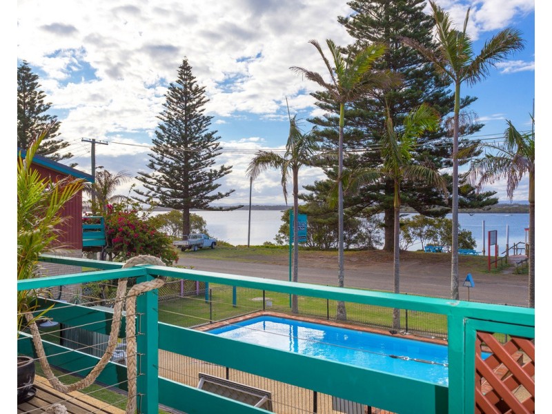 6/89-91 Main Street, Manning Point NSW 2430
