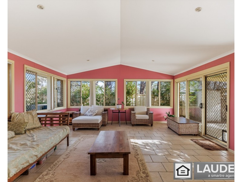 25 Mistral Place, Old Bar NSW 2430