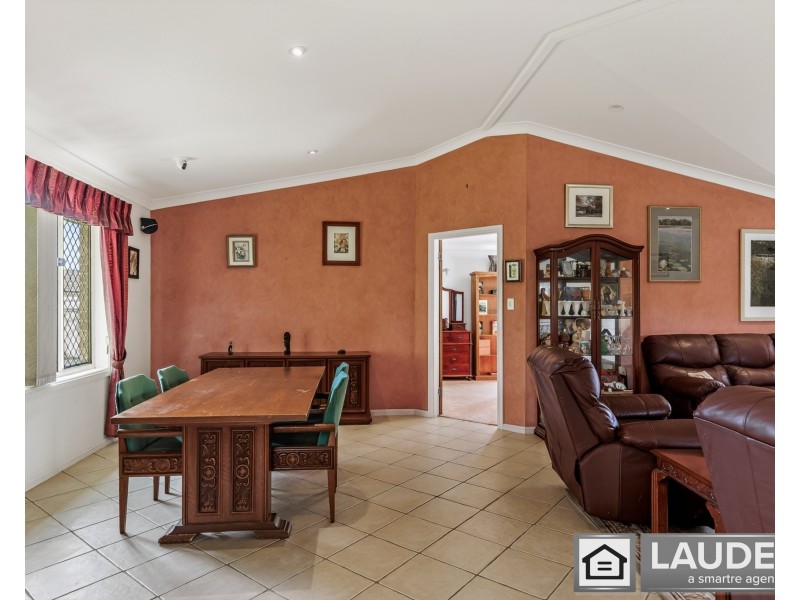 25 Mistral Place, Old Bar NSW 2430