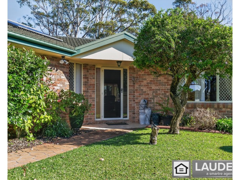 25 Mistral Place, Old Bar NSW 2430