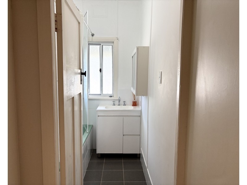 215 Manning Point, Bohnock NSW 2430