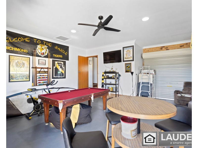 4 Tern Close, Old Bar NSW 2430