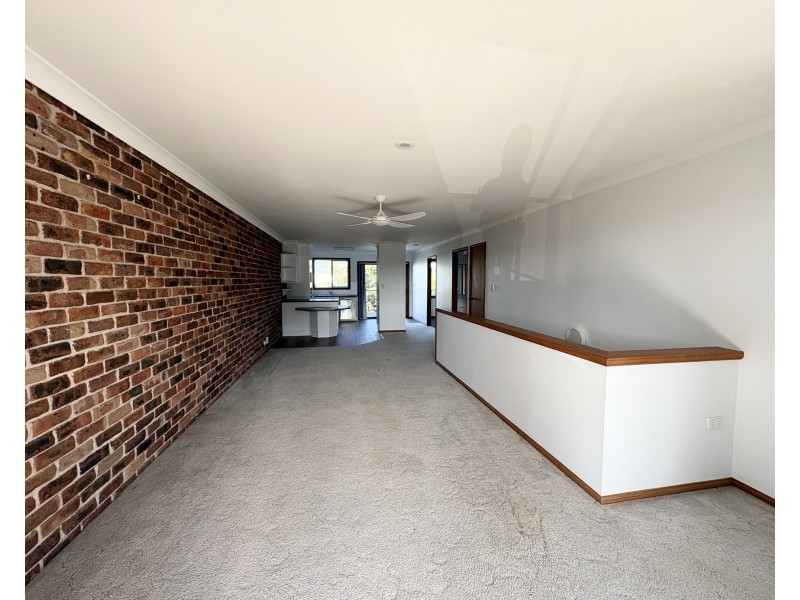 2/2 Beach Street, Wallabi Point NSW 2430