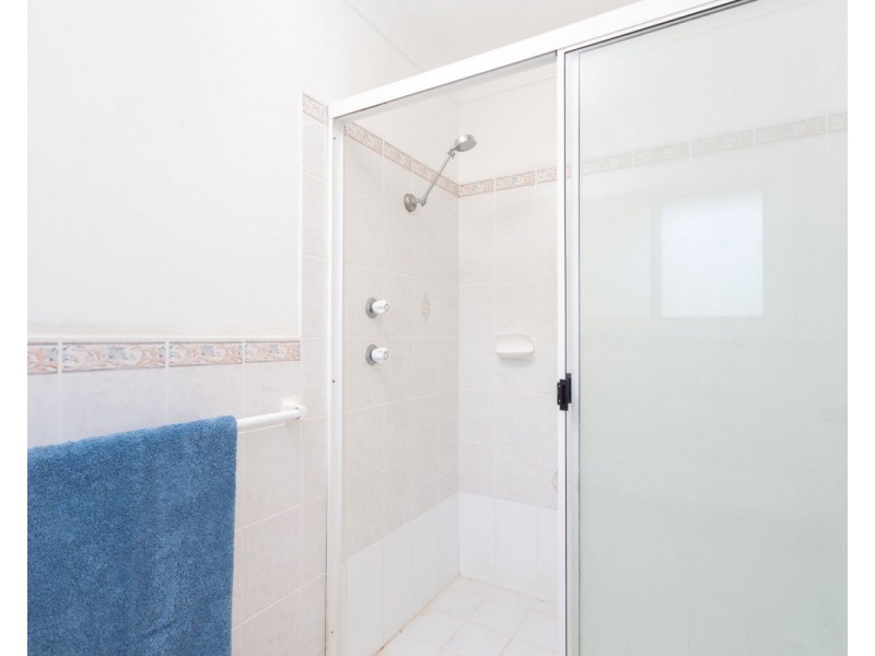 19B Molong Road, Old Bar NSW 2430