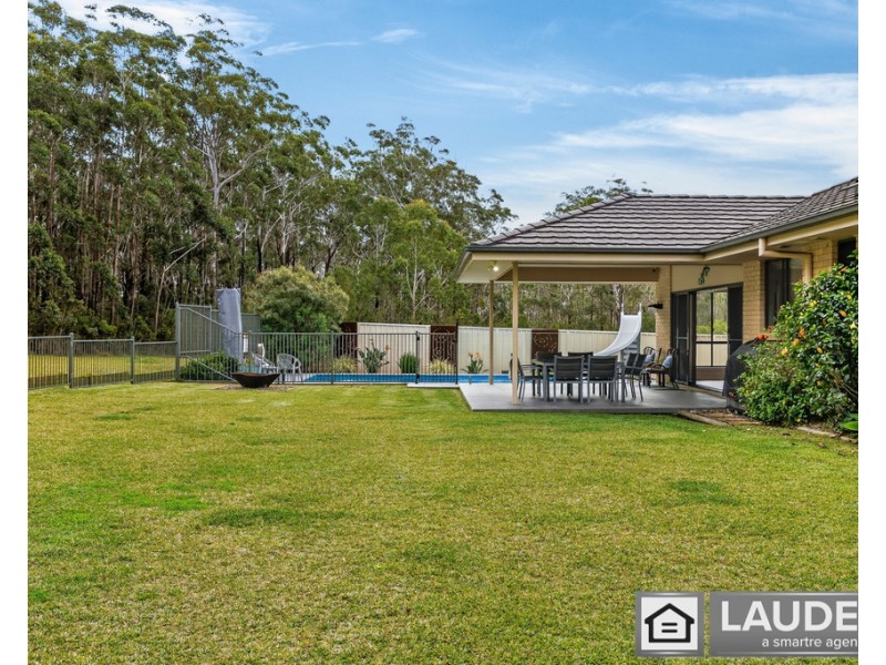 9 Kadungle Close, Wallabi Point NSW 2430