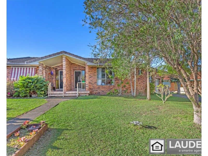 2/3 Leopardwood Street, Old Bar NSW 2430