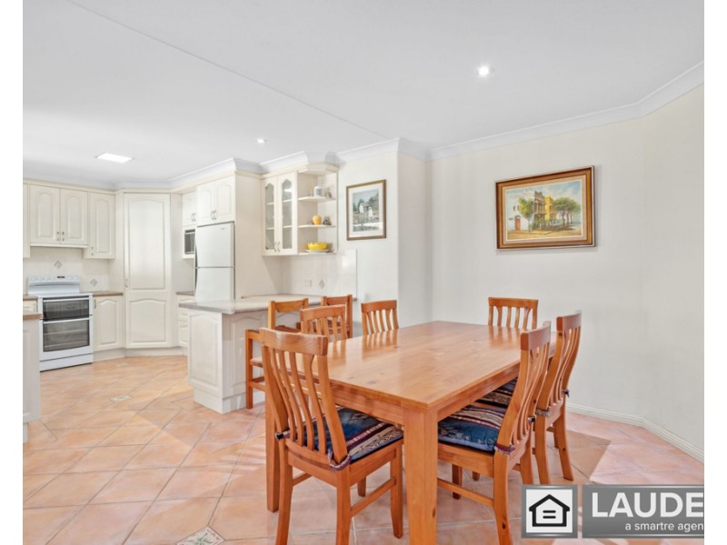 6 Newlan Court, Old Bar NSW 2430