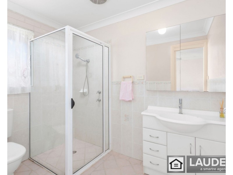 6 Newlan Court, Old Bar NSW 2430