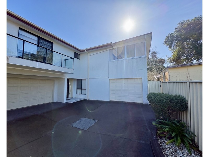 4/1 Connell Street, Old Bar NSW 2430