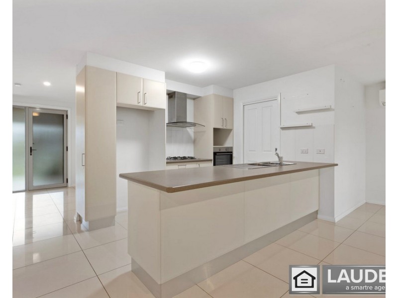 54 Albatross Way, Old Bar NSW 2430