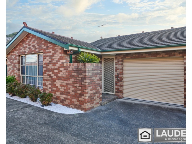 2/34 Old Bar Road, Old Bar NSW 2430