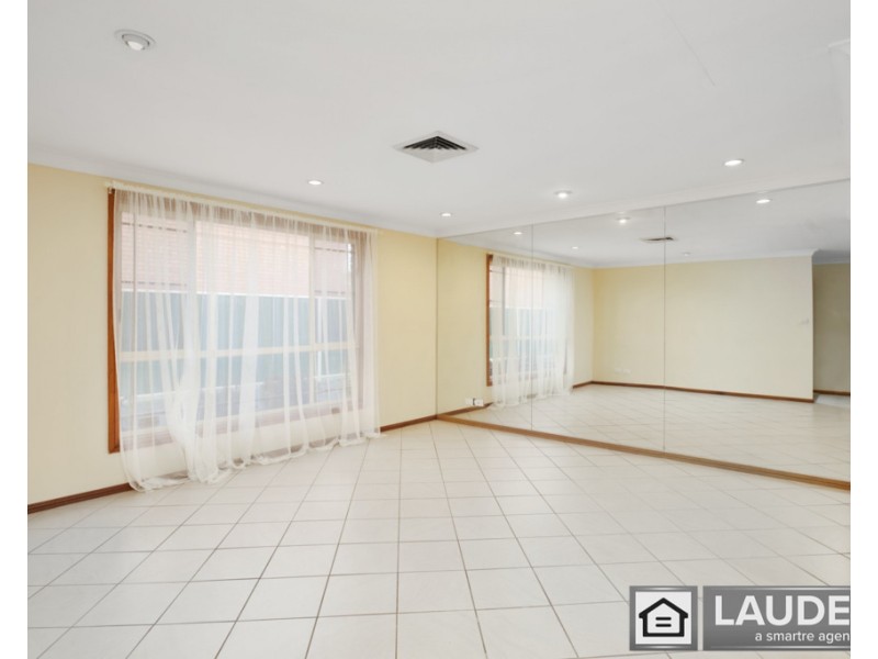 2/34 Old Bar Road, Old Bar NSW 2430