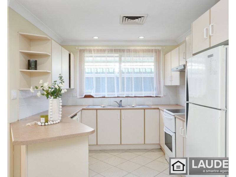 2/34 Old Bar Road, Old Bar NSW 2430
