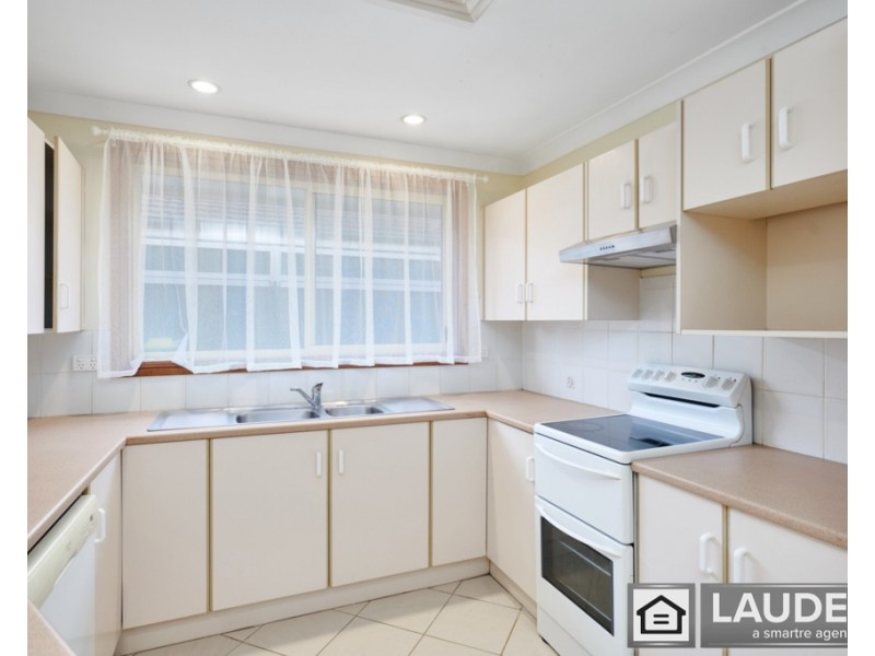 2/34 Old Bar Road, Old Bar NSW 2430