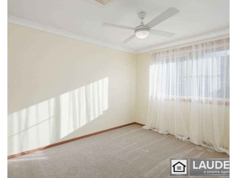 2/34 Old Bar Road, Old Bar NSW 2430