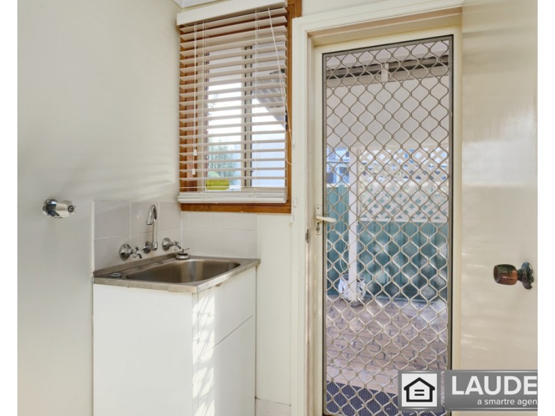 2/34 Old Bar Road, Old Bar NSW 2430