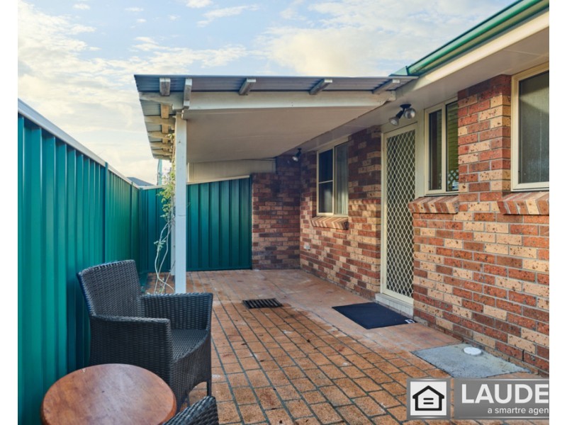 2/34 Old Bar Road, Old Bar NSW 2430