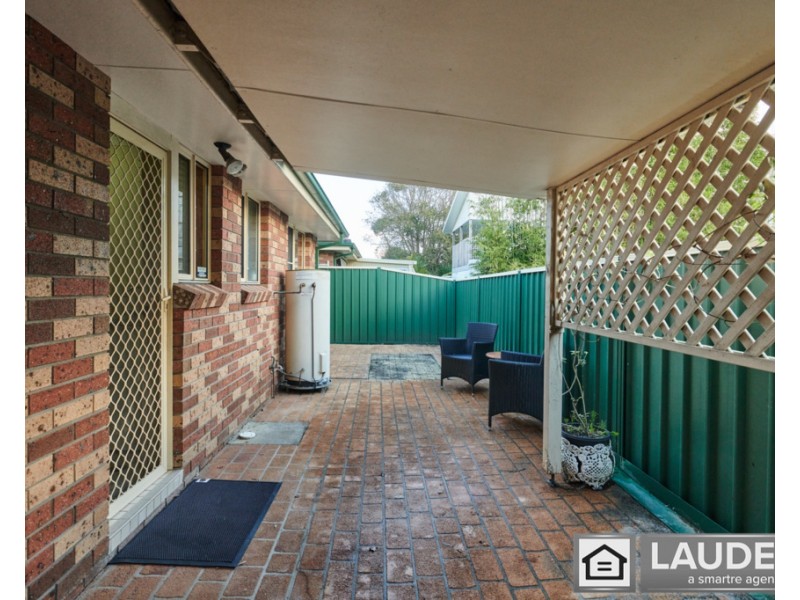 2/34 Old Bar Road, Old Bar NSW 2430