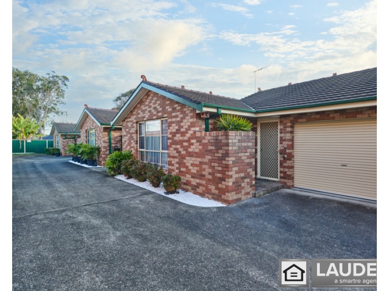 2/34 Old Bar Road, Old Bar NSW 2430