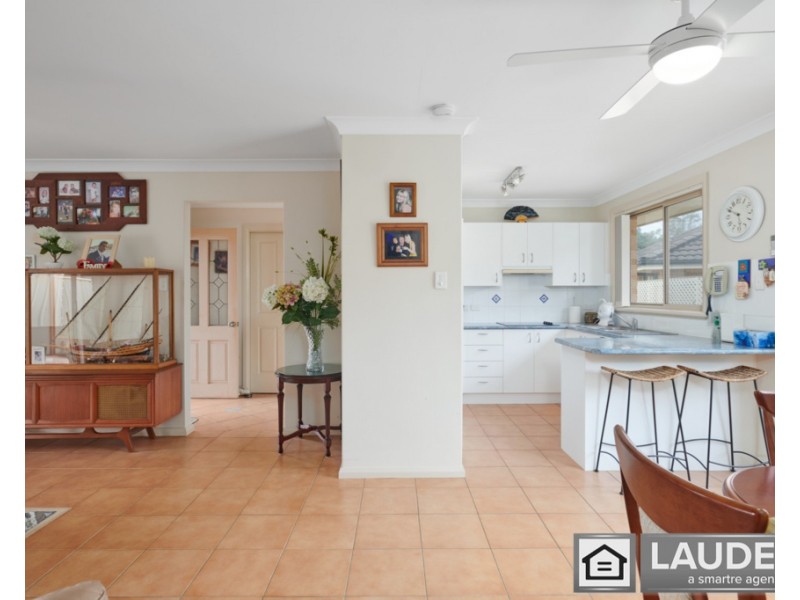 2/6 Ivy Crescent, Old Bar NSW 2430