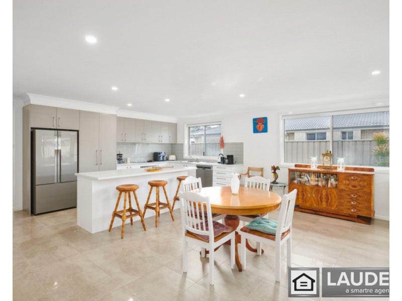 60 Albatross Way, Old Bar NSW 2430