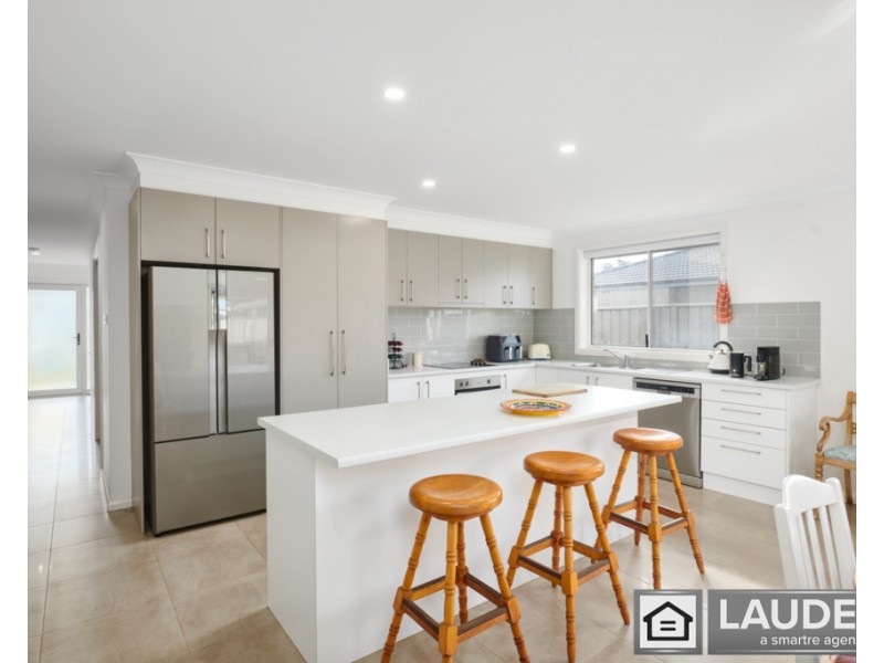 60 Albatross Way, Old Bar NSW 2430