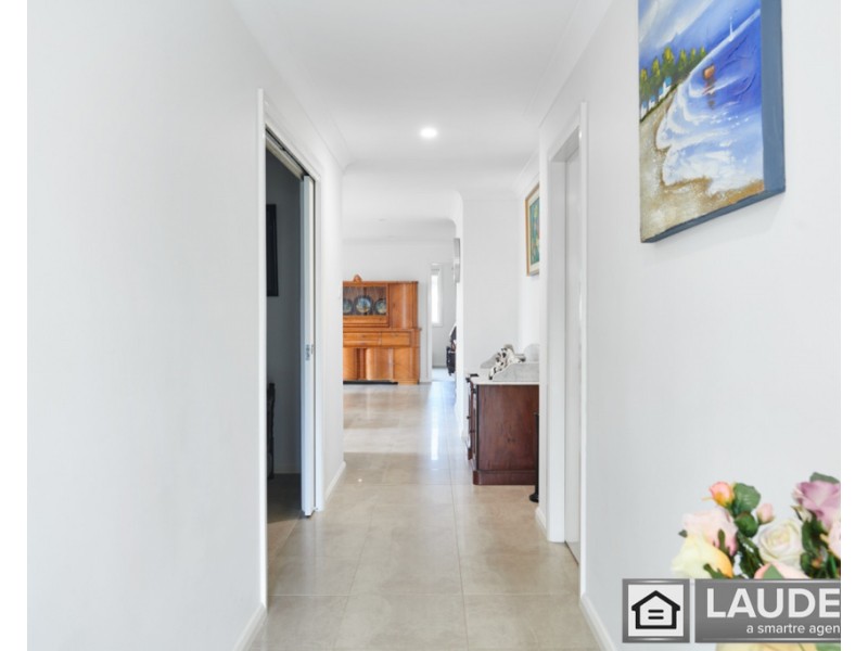 60 Albatross Way, Old Bar NSW 2430