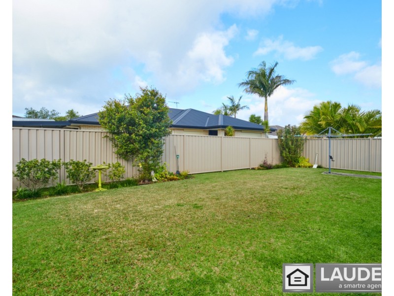 60 Albatross Way, Old Bar NSW 2430