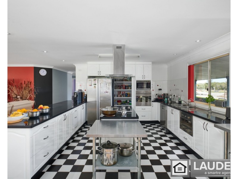 105 Pelican Bay Road, Mitchells Island NSW 2430
