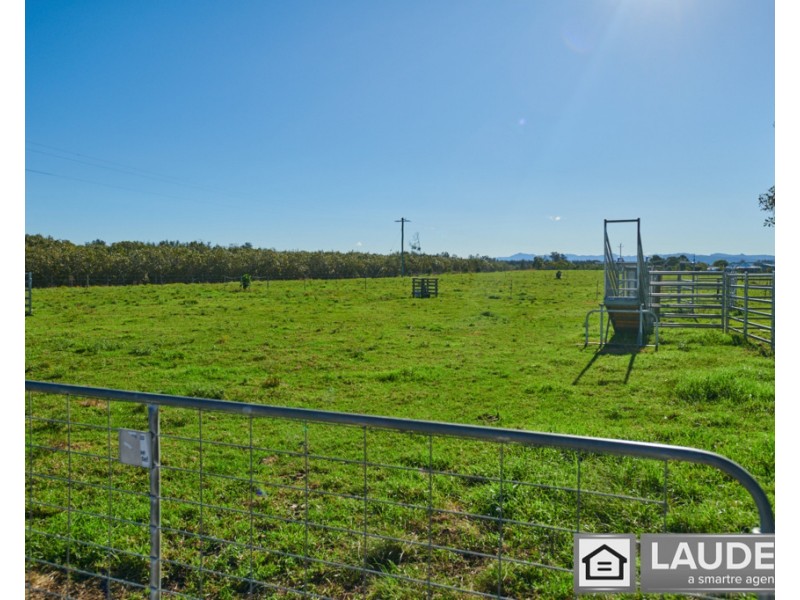 105 Pelican Bay Road, Mitchells Island NSW 2430