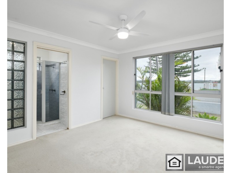101 Main Street, Manning Point NSW 2430