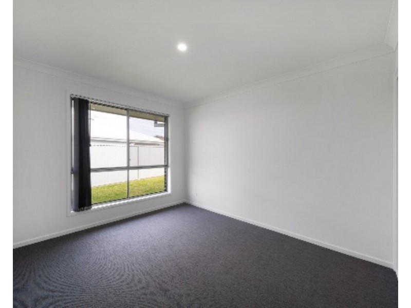 30 Marra Drive, Old Bar NSW 2430
