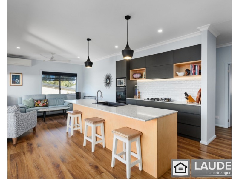 9 Marra Drive, Old Bar NSW 2430