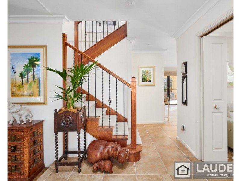35 Pryor Crescent, Old Bar NSW 2430
